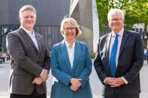 Prof Brian Schmidt